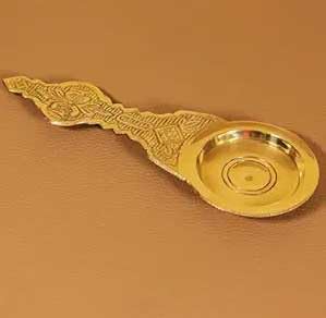 Brass Diya Stand for Puja Rituals with Camphor Spoon - Traditional Decor 5.5 Inch