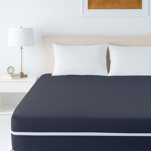 Queen Size Waterproof Mattress Protector with Zippered Cover