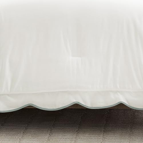 Coastal Scalloped Edge Comforter Set, 3-Piece Full/Queen Cotton Bedding