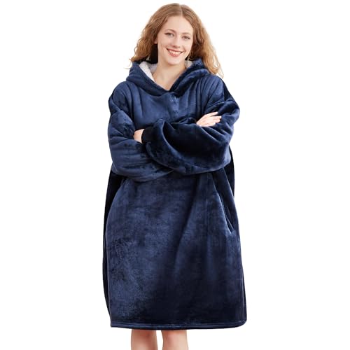 Oversized Wearable Blanket Hoodie with Sherpa Lining and Side Pockets