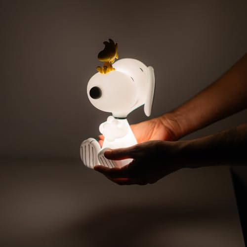 Snoopy Character Night Light - Decorative Bedside LED Lamp for Kids