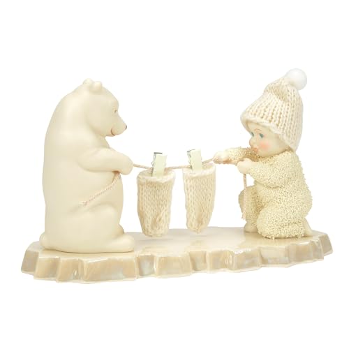 Department 56 Snowbabies Polar Shores Stockings Hung Figurine 3.94in Multicolor