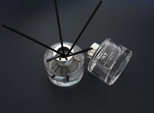 Eucalyptus Mint Reed Diffuser Set with Decorative Flowers and Essential Oils