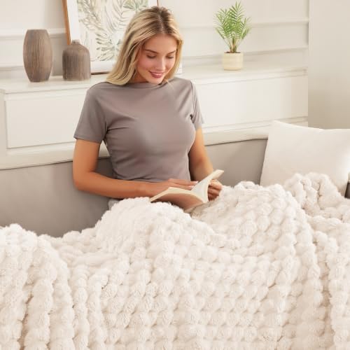 Whale Flotilla Soft 3D Jacquard Fleece Throw Blanket for Couch, Ivory, 50x60