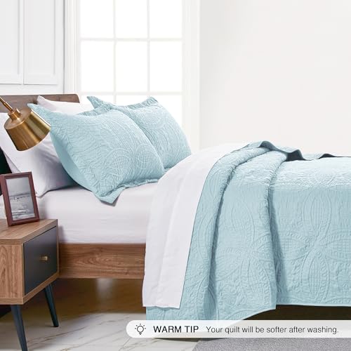 California King Quilt Set - 3-Piece Lightweight Spa Blue Bedspread Coverlet