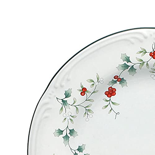 Pfaltzgraff Winterberry Salad Plates Set of 4, 8-Inch Green Holiday Tableware