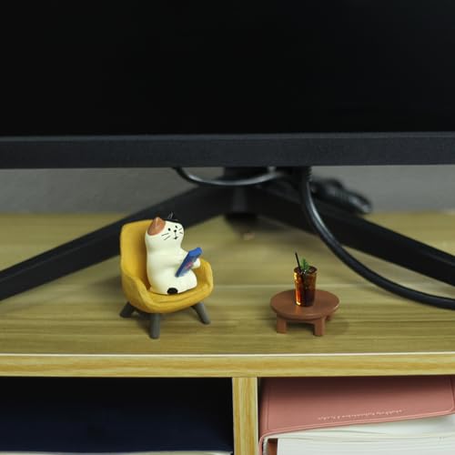 Miniature Cat Figurine Set with Sofa and Coffee - Cute Desk Decor