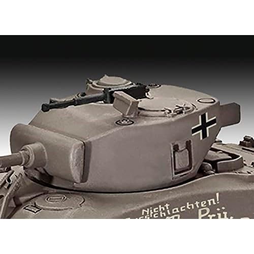 Revell 03290 Sherman M4A1 1:72 Scale Unbuilt/Unpainted Plastic Model Kit