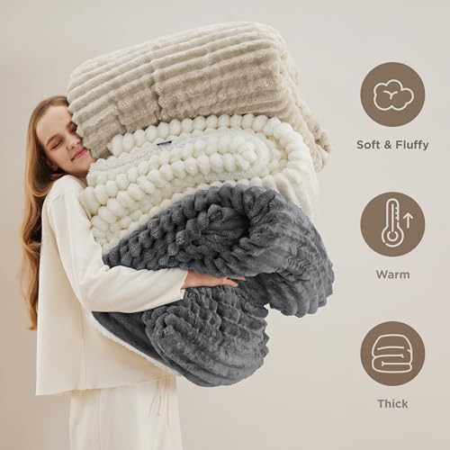 Bedsure Sherpa Blanket Twin Size for Couch - Super Soft, Cozy Fleece Thick Warm Blanket for Winter, GentleSoft Plush & Fluffy Christmas Throw Gift for Women, Home Room Decor, Beige, 60x80 Inches