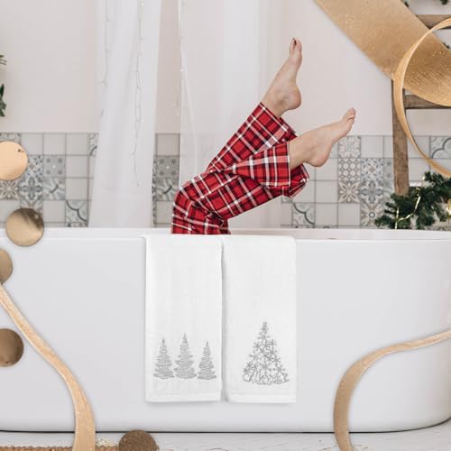 Quera 2-Pack Christmas Hand Towels 14x30" Embroidered Winter Woodland Trees