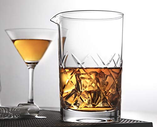 Hiware 24 Oz Cocktail Mixing Glass - Thick Bottom, Seamless Lead-Free Crystal