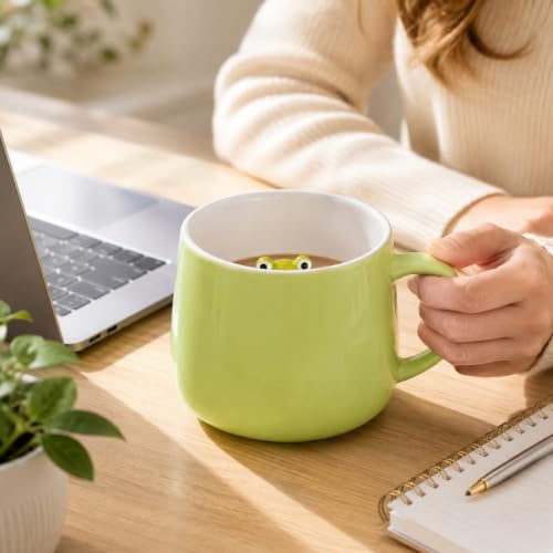 Merriva 11 oz Green Ceramic Frog Coffee Mug with Hidden Animal Surprise - Novelty Gift for Frog Lovers