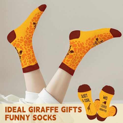 Giraffe Gift Set for Women – Classic 6-Piece includes 16oz Glass Cup, Makeup Bag, Socks, Bracelet, 50 Stickers & Card