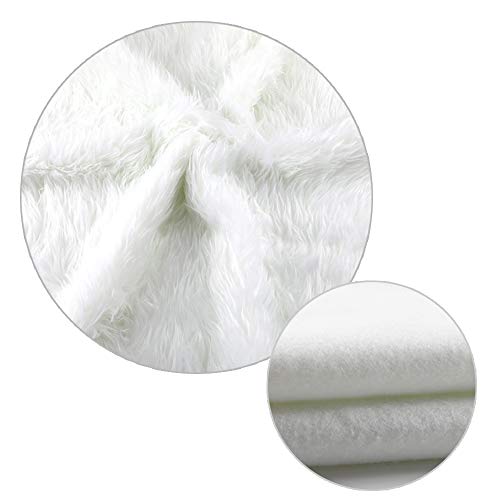 Plush Snow White Christmas Tree Skirt - 31-Inch Soft Holiday Tree Mat