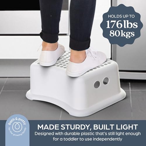Dreambaby Toddler Step Stool - Non-Slip Potty Training & Sink Stool