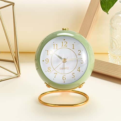 Silent Retro Analog Desk Alarm Clock with Night Light for Bedside - Green