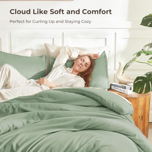 Sage Green King Comforter Set - 3 Piece Lightweight Down Alternative Bedding