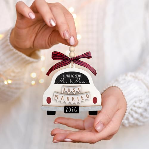Mr and Mrs Wedding Ornament 2026 - Personalized Wooden Newlywed Keepsake