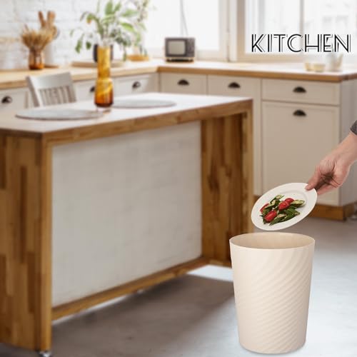 Small Plastic Bathroom Trash Can 1.8 Gallon Wastebasket