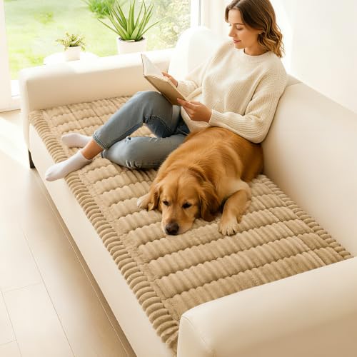 hyha Couch Cover for Dogs, Washable Non Slip Plush Flannel Sofa
