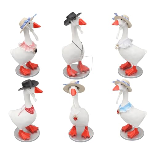 Magnetic Goose Key Holder - 7-Inch Decorative Desktop Figurine with 4 Outfits