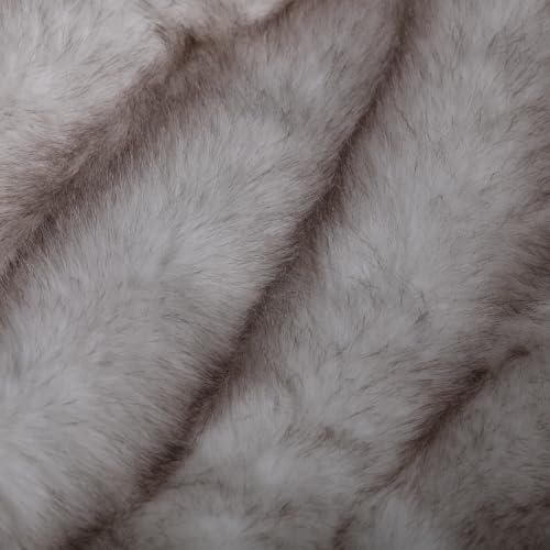 Halloscume 36 Inch Faux Fur Christmas Tree Skirt Thick - White Brown Tip