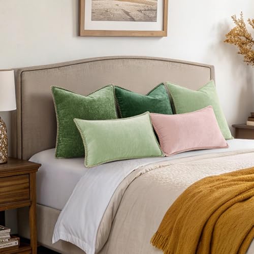 decorUhome Soft Chenille Throw Pillow Covers 18x18 (Set of 2) - Forest Green