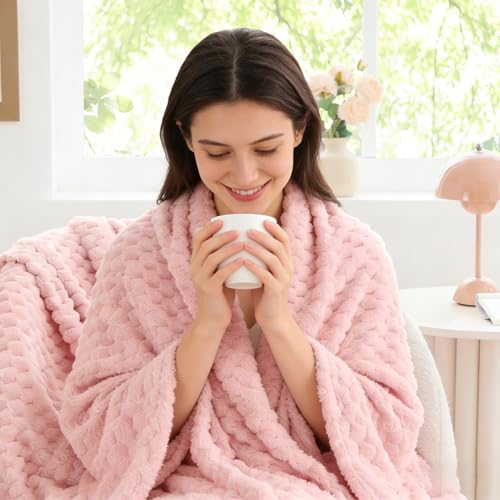 BEDELITE Soft 3D Jacquard Plush Throw Blanket for Couch - 50x60 Pink