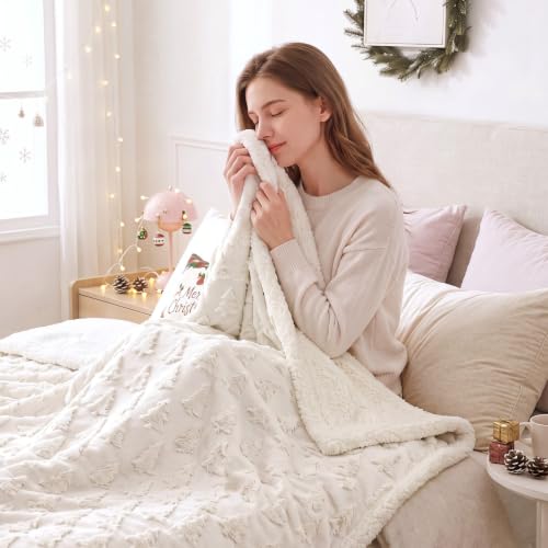 Remagr 3D Christmas Tree Sherpa Throw Blanket 50x60 Inches, Cream White, Xmas Tree Design