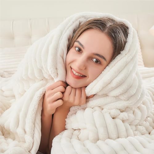 Plush Faux Fur Queen Comforter Set - Warm Fleece Bedding, Cream White