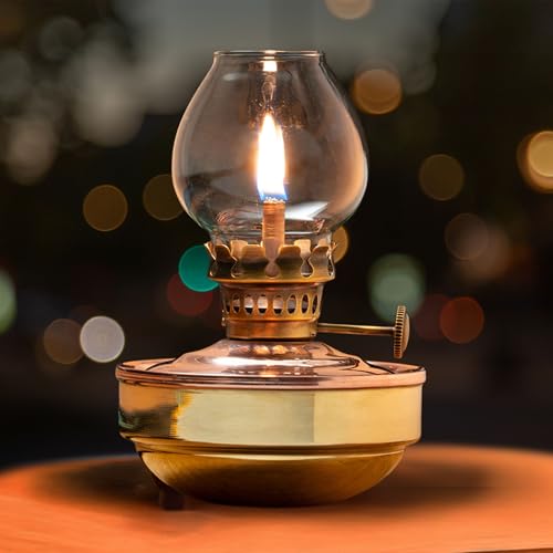 Naval-Style Copper & Brass Oil Lamp - Vintage Kerosene Lantern, 4.75"