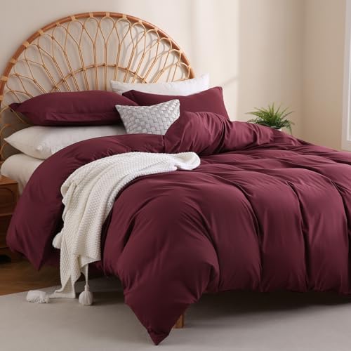 Burgundy Queen Duvet Cover Set - 3 Piece Soft Microfiber Bedding with Shams