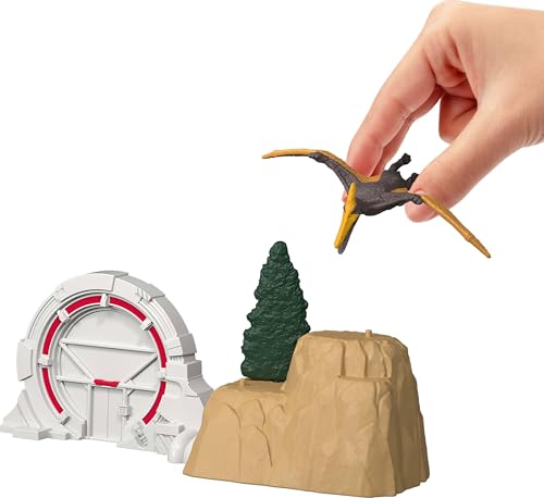 Mattel Jurassic World Rebirth Advent Calendar – 24 Dinosaur Surprises, 18 Mini Dinos & 4 Environment Pieces