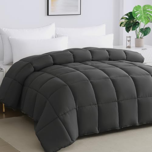 STWIENER Alaskan King Comforter 132x120 - Oversized Down Alternative Duvet Insert