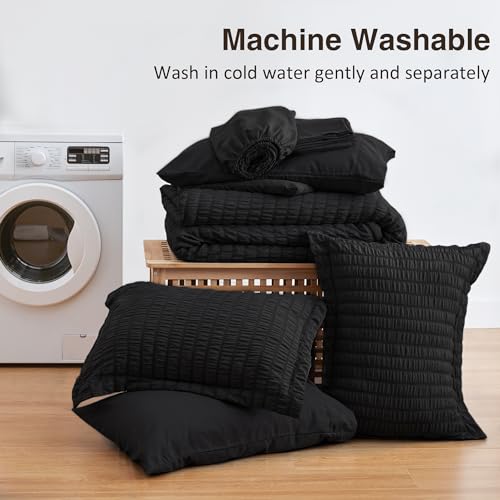 7-Piece Black Seersucker Queen Comforter Set - All Season Bedding