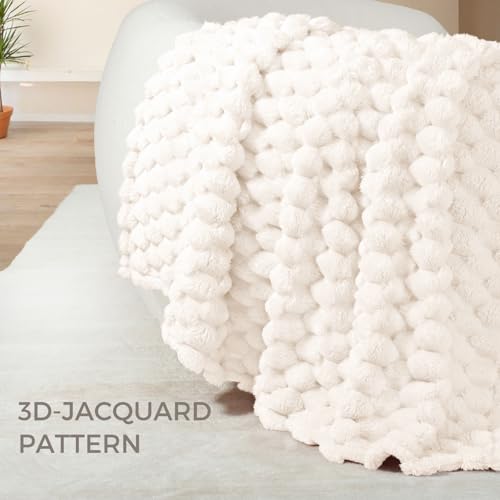 Whale Flotilla Soft 3D Jacquard Fleece Throw Blanket for Couch, Ivory, 50x60