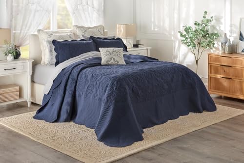 Oversized King Bedspread in Ivory - Luxurious Quilted Design
