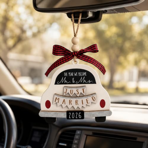 Mr and Mrs Wedding Ornament 2026 - Personalized Wooden Newlywed Keepsake