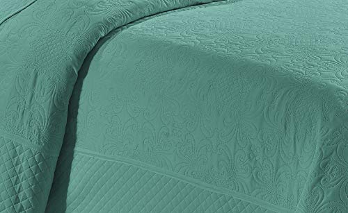 Oversized 3-Piece Embossed Solid Color Bedspread Set - Aqua Blue