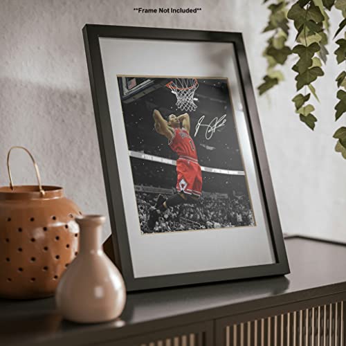 Derrick Rose Autographed Wall Art - High-Quality Signed Photo Print for Home Decor