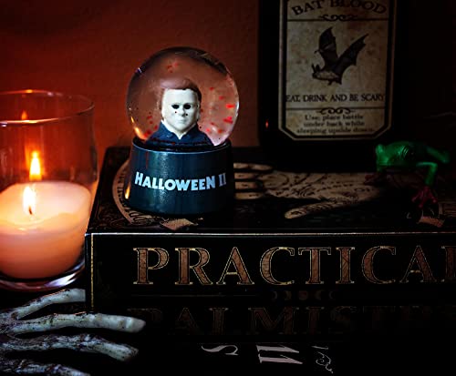 Michael Myers Halloween II Mini Snow Globe with Swirling Glitter 3-Inch