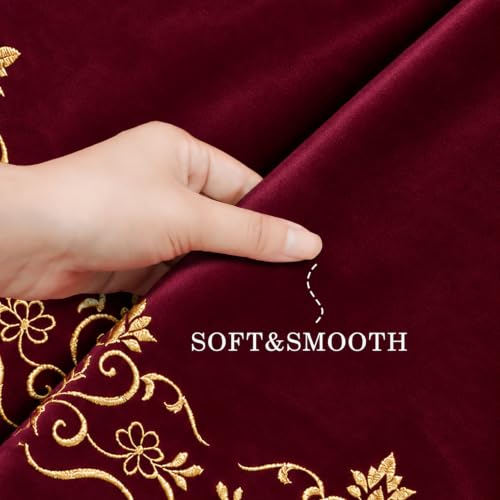 Scritism Burgundy 60 Inch Velvet Christmas Tree Skirt with Damask Baroque Embroidery