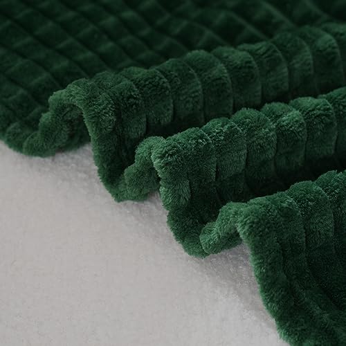 Dark Green Flannel Fleece Throw Blanket, 50"x60" Soft Square Grid Design