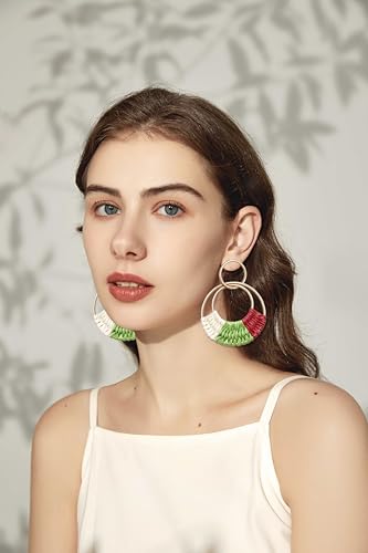 Sel fwimg Raffia Hoop Earrings Round Christmas Edition – Lightweight Boho Straw Dangle