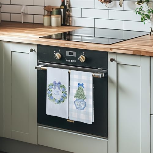 XNXLDYLH Chinoiserie Christmas Wreath Kitchen Towel Set - 2 Blue & White Holiday Dishcloths, 16x24 inches