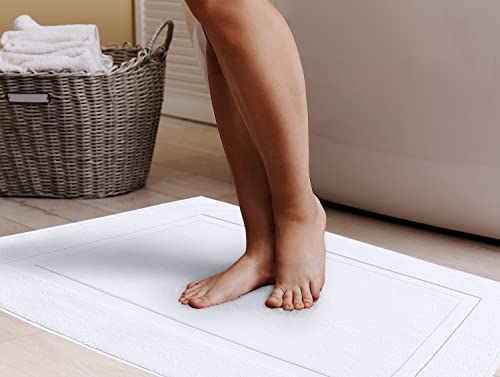 Utopia Towels Cotton Bath Mat 21x34 White 2 Pack