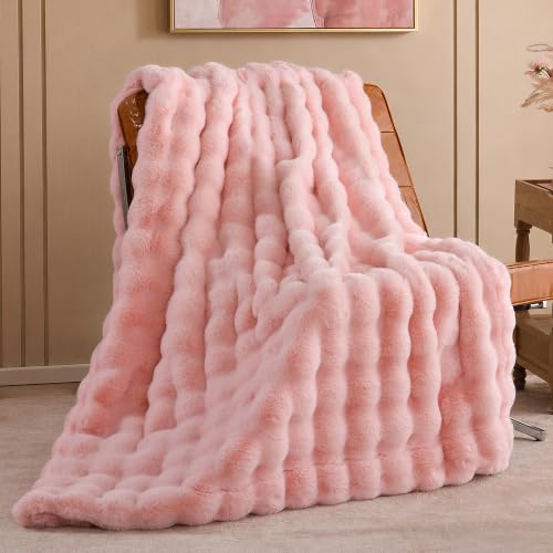 Smoofy Faux Rabbit Fur Throw Blanket - Blush Pink Bubble Plush 50"x60"