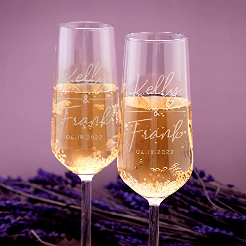 Personalized Wedding Champagne Flutes Set of 2 - Classic Design, 7 oz, Bride & Groom Gift
