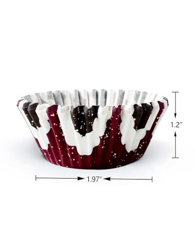 Christmas 300-Count Cupcake Liners Set - Standard Size, 6 Designs