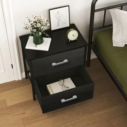 3-Piece Bedroom Furniture Set: 6-Drawer Dresser and 2 Nightstands